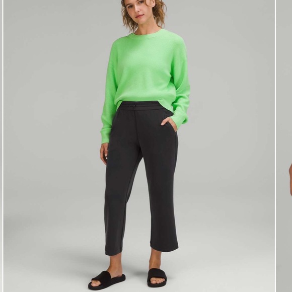 lululemon athletica Pants - Lululemon Softstreme High Rise Straight Leg Crop Size 6